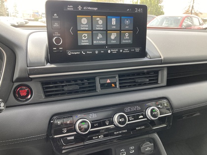 used 2025 Honda Pilot car, priced at $62,900