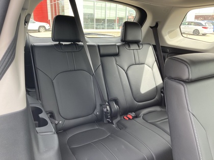 used 2025 Honda Pilot car, priced at $62,900