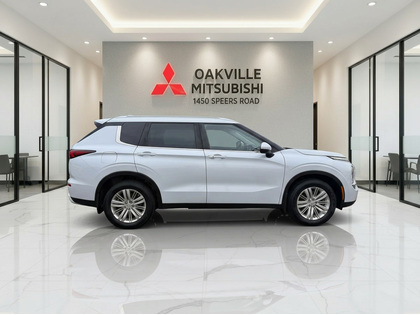 used 2024 Mitsubishi Outlander car, priced at $32,950