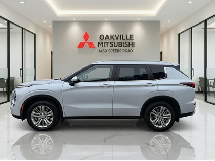 used 2024 Mitsubishi Outlander car, priced at $32,950
