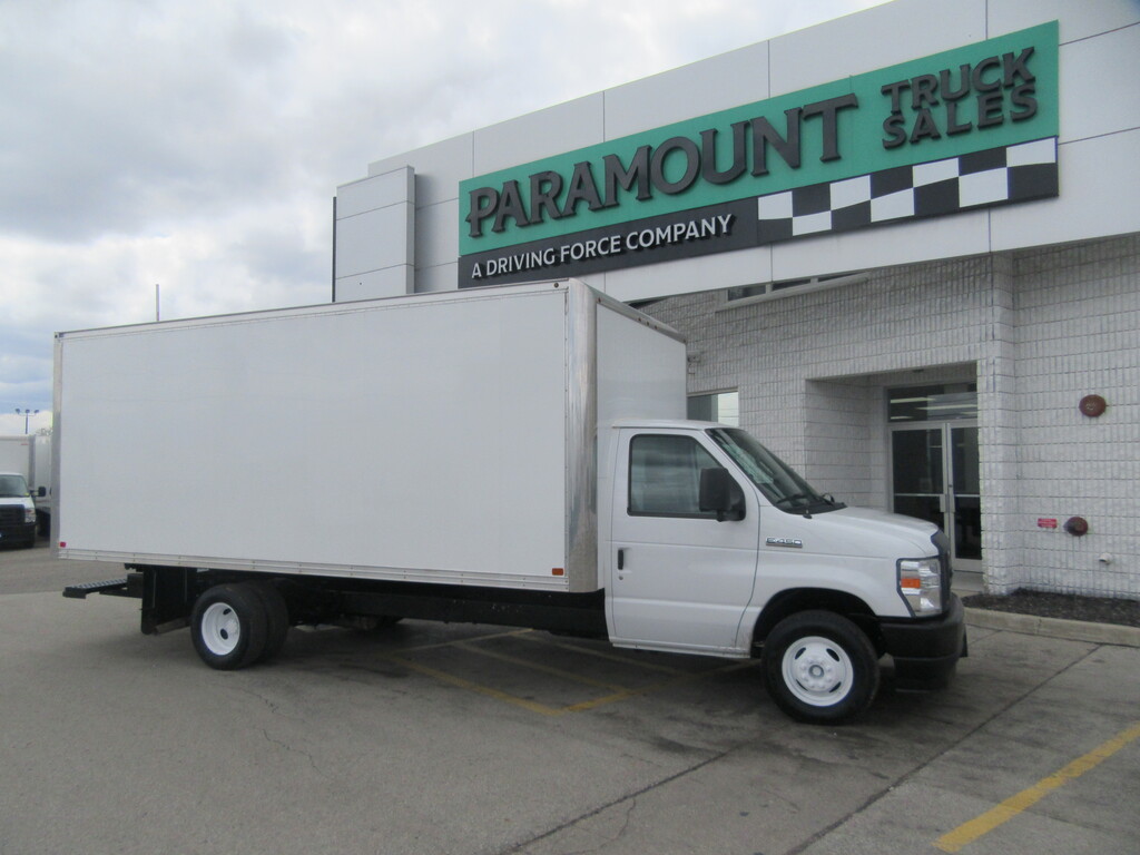 2022 Ford E-450 18FT CUSTOM ALUMINUM BOX 97 INCHES WIDE