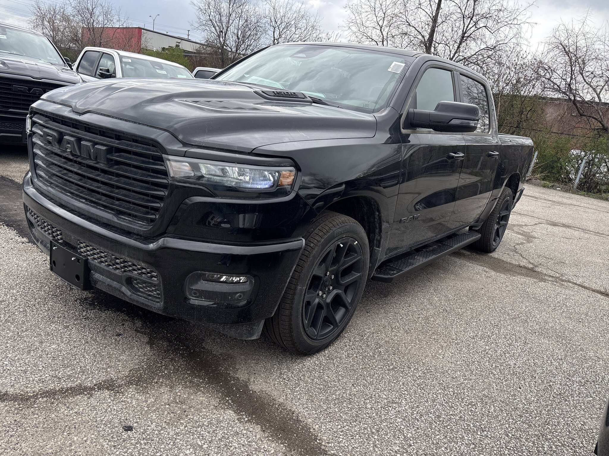 2026 RAM 1500 Sport 4x4 Crew Cab 5'7" Box Truck