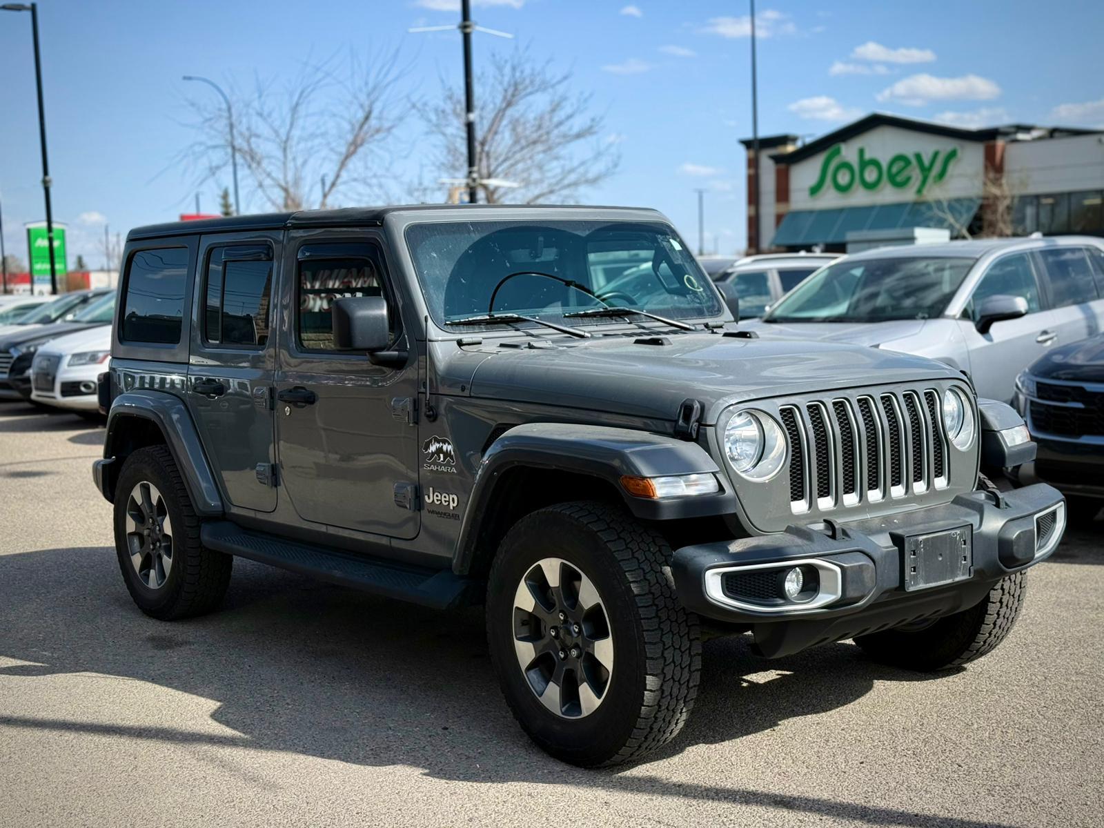 2021 Jeep Wrangler — view 3