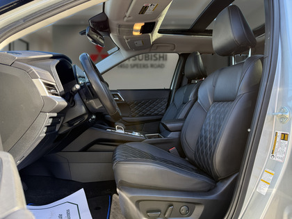 used 2024 Mitsubishi Outlander car, priced at $30,950