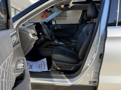 used 2024 Mitsubishi Outlander car, priced at $30,950