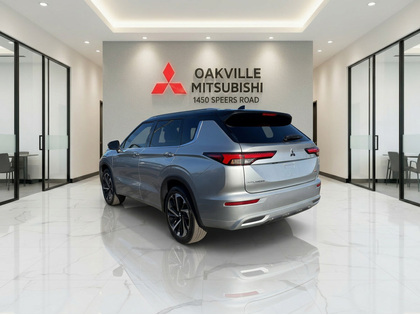 used 2024 Mitsubishi Outlander car, priced at $30,950