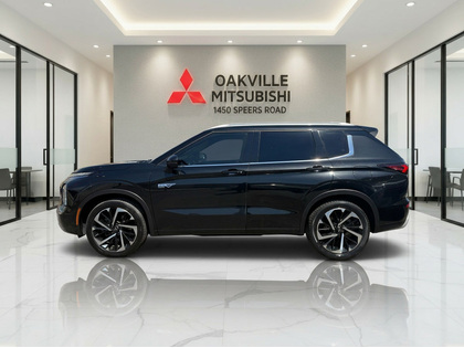 used 2024 Mitsubishi Outlander car, priced at $32,950