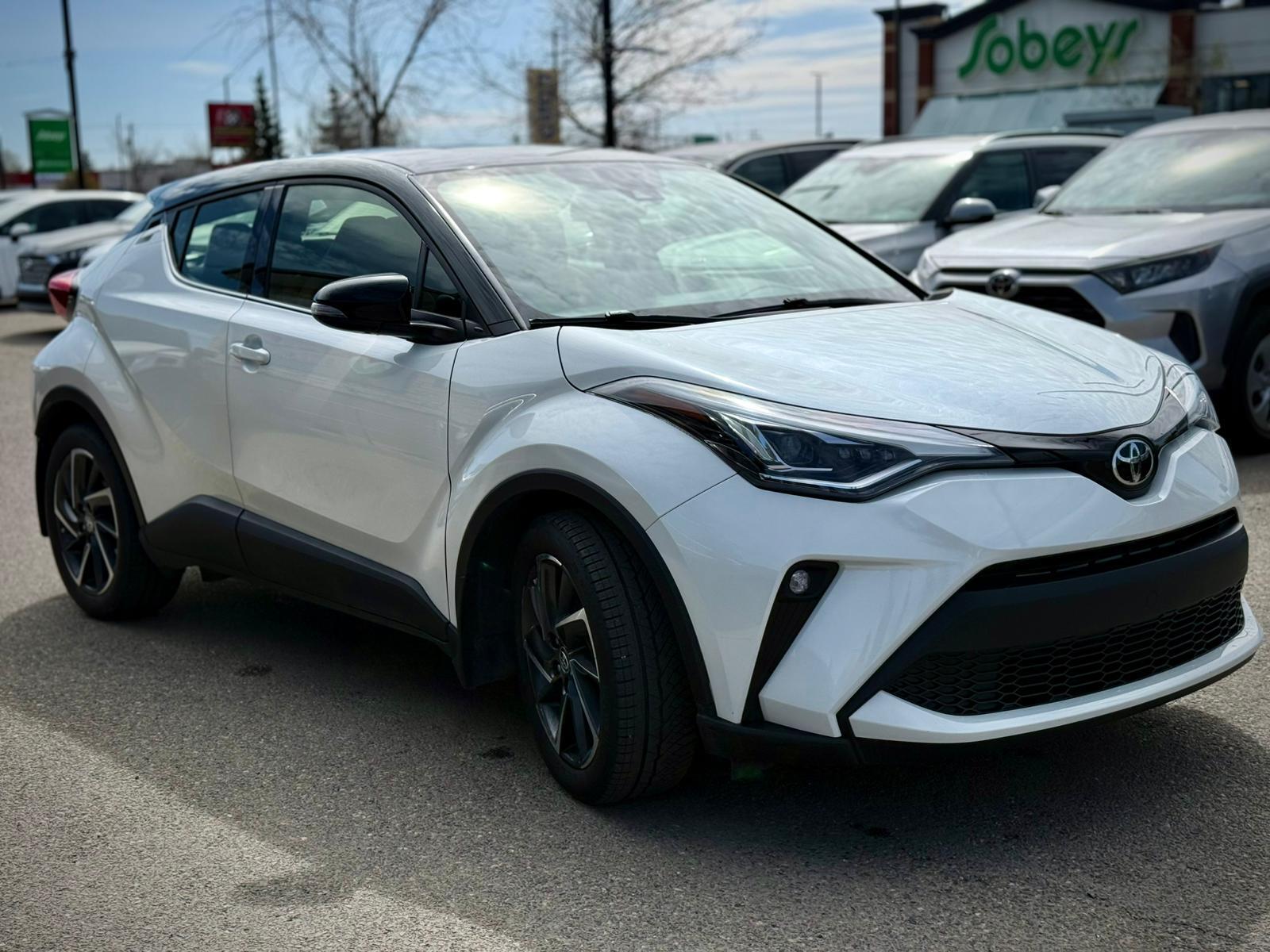 2020 Toyota C-HR — view 3