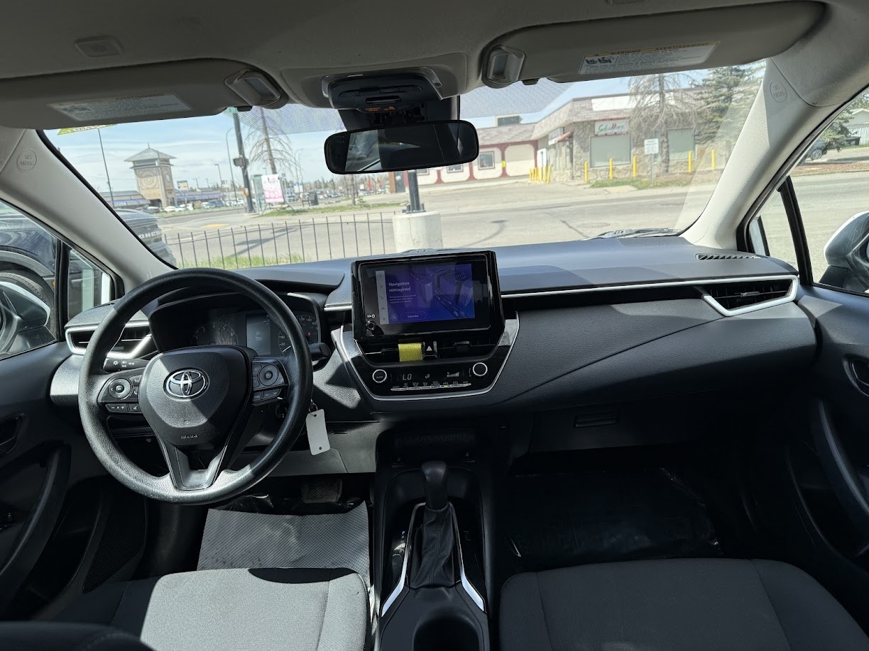 2023 Toyota Corolla — view 12
