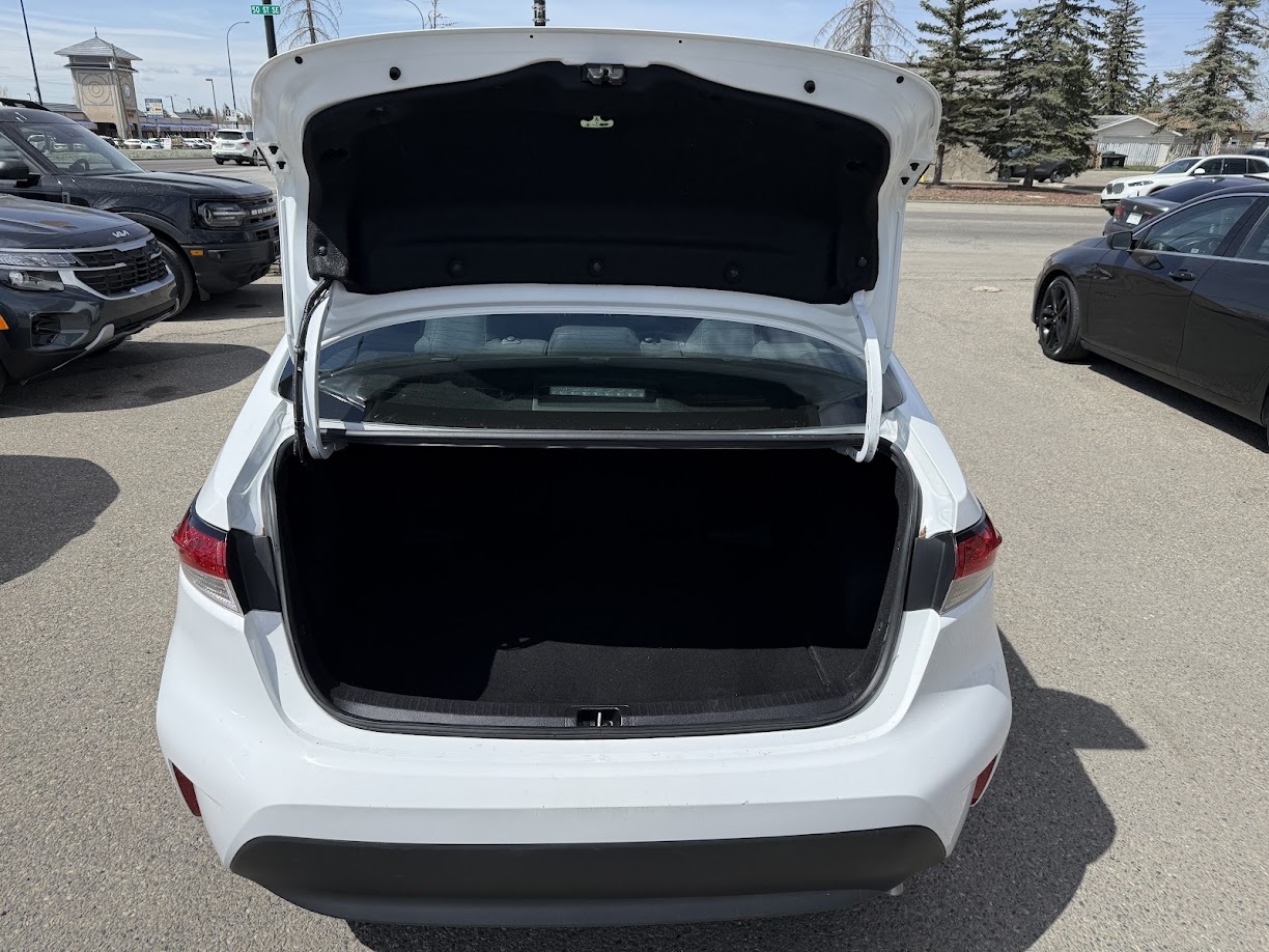 2023 Toyota Corolla — view 6