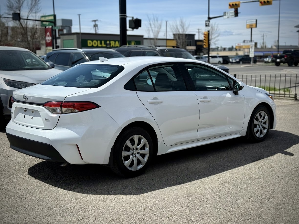 2023 Toyota Corolla — view 4