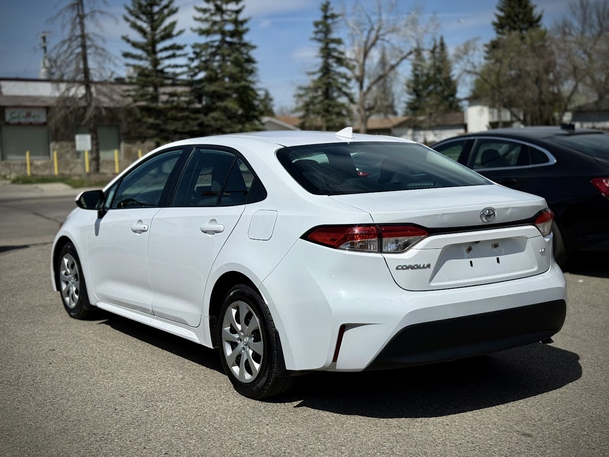 2023 Toyota Corolla — view 7
