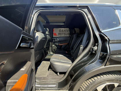 used 2024 Mitsubishi Outlander car, priced at $32,950