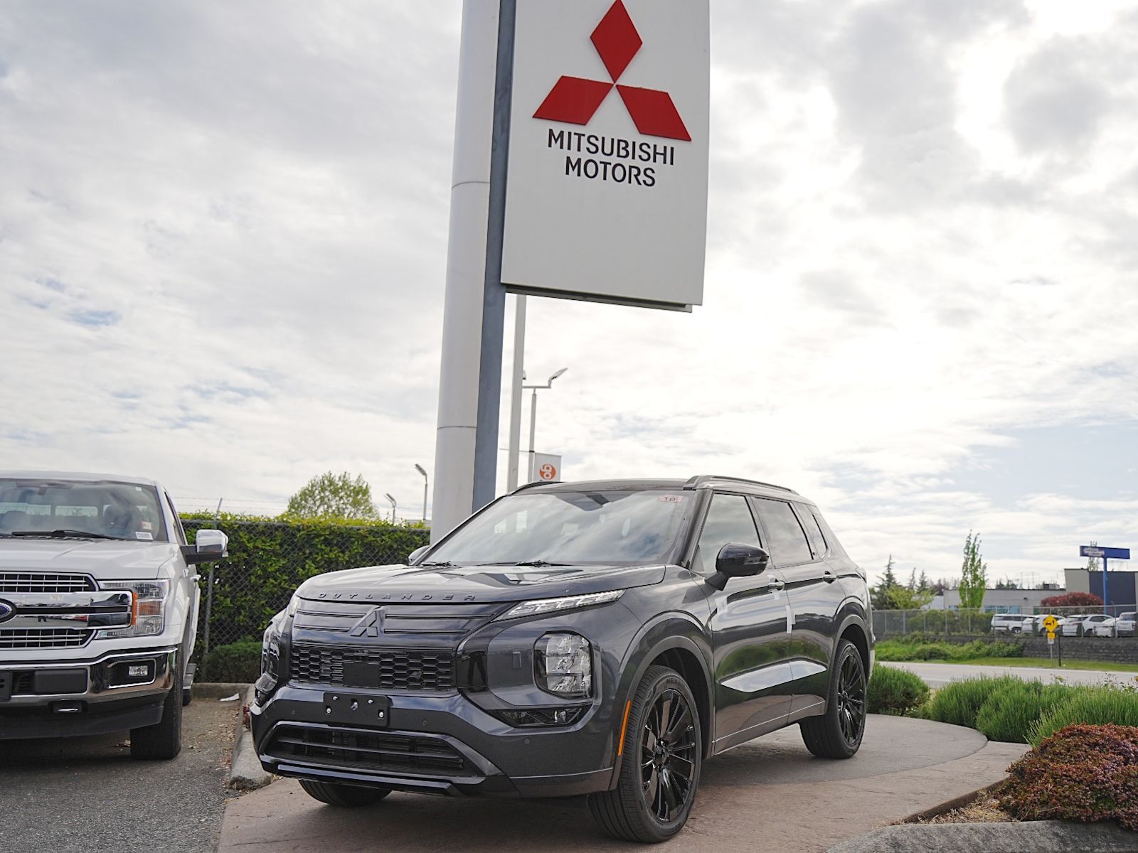 2026 Mitsubishi Outlander