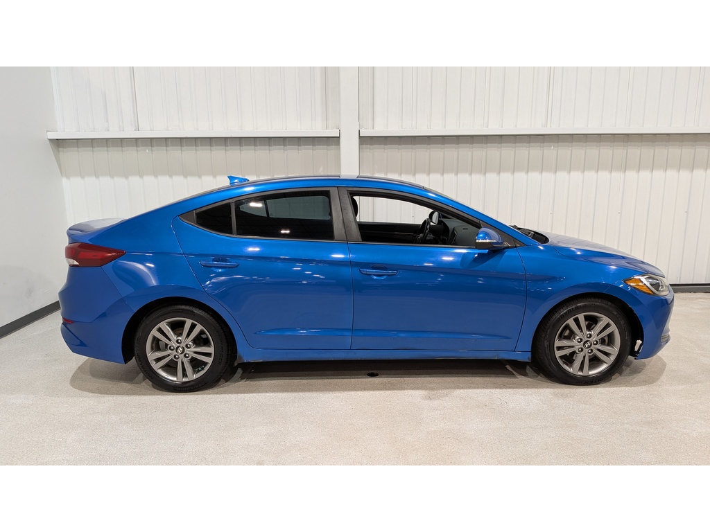 Hyundai Elantra 2017