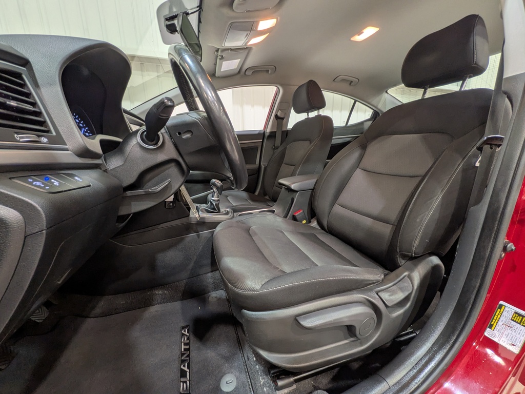 Hyundai Elantra 2018