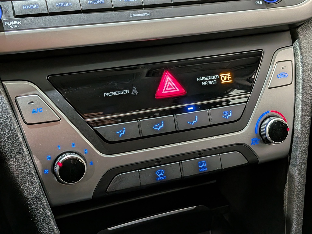 Hyundai Elantra 2018