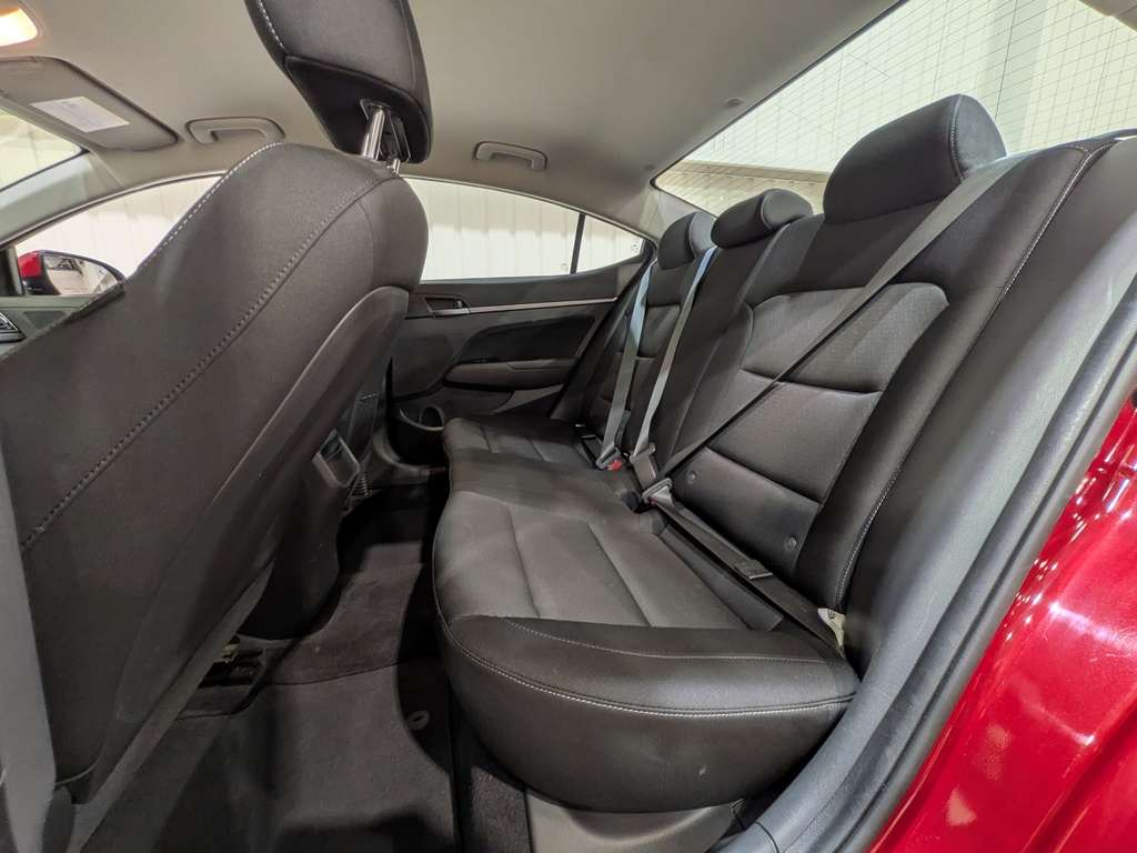 Hyundai Elantra 2018
