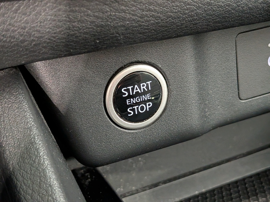 Nissan Rogue 2023