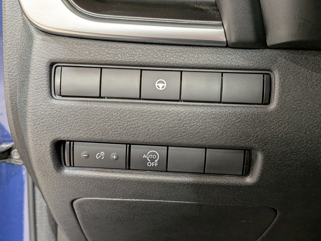 Nissan Rogue 2023