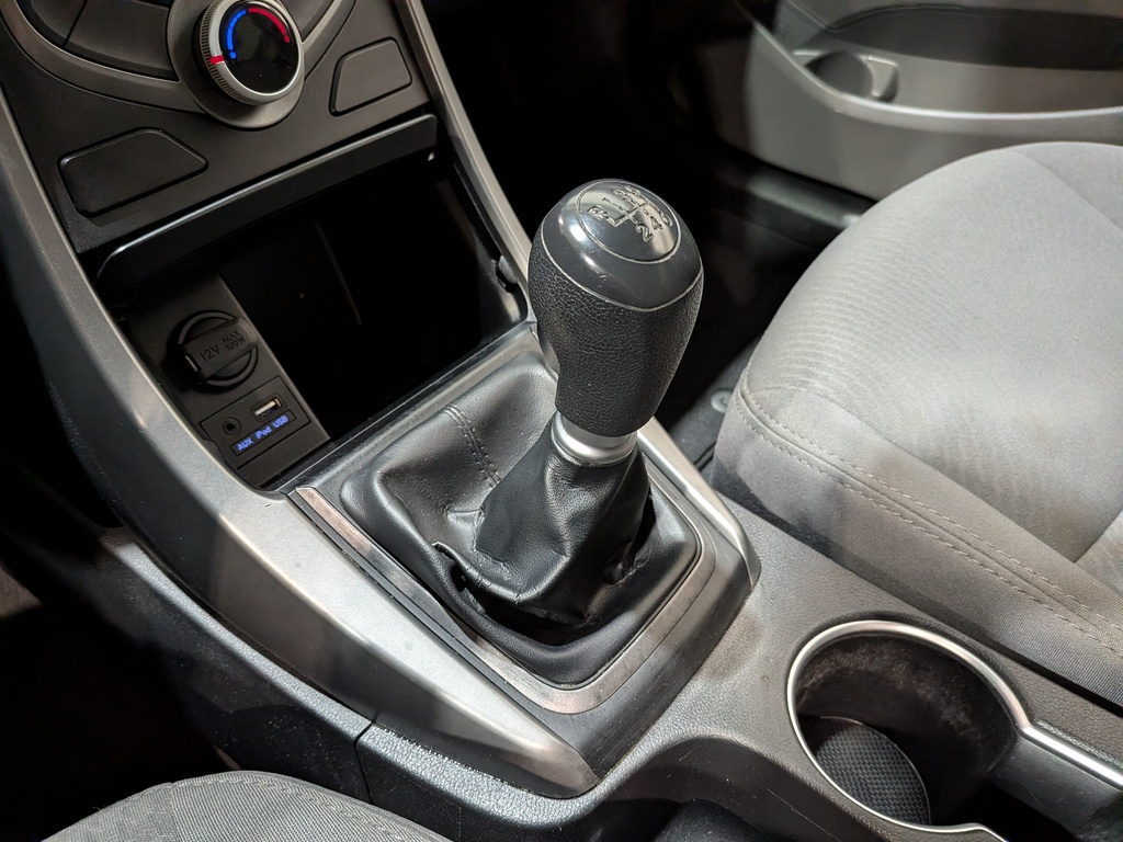 Hyundai Elantra 2015