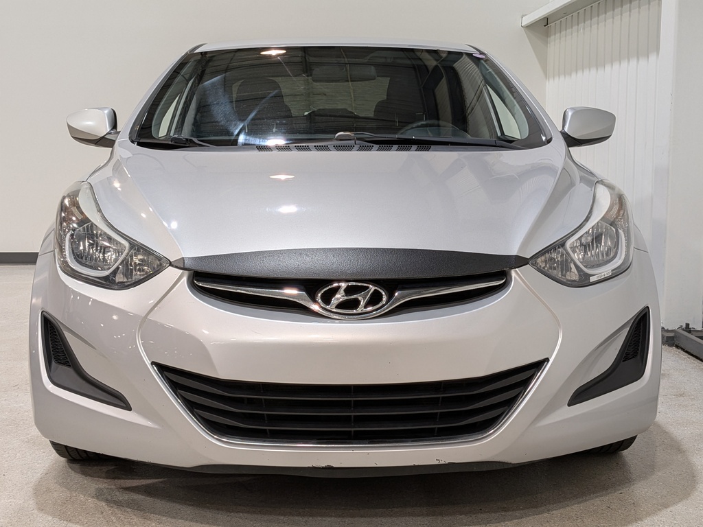 Hyundai Elantra 2015
