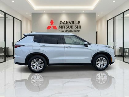 used 2025 Mitsubishi Outlander car, priced at $35,950