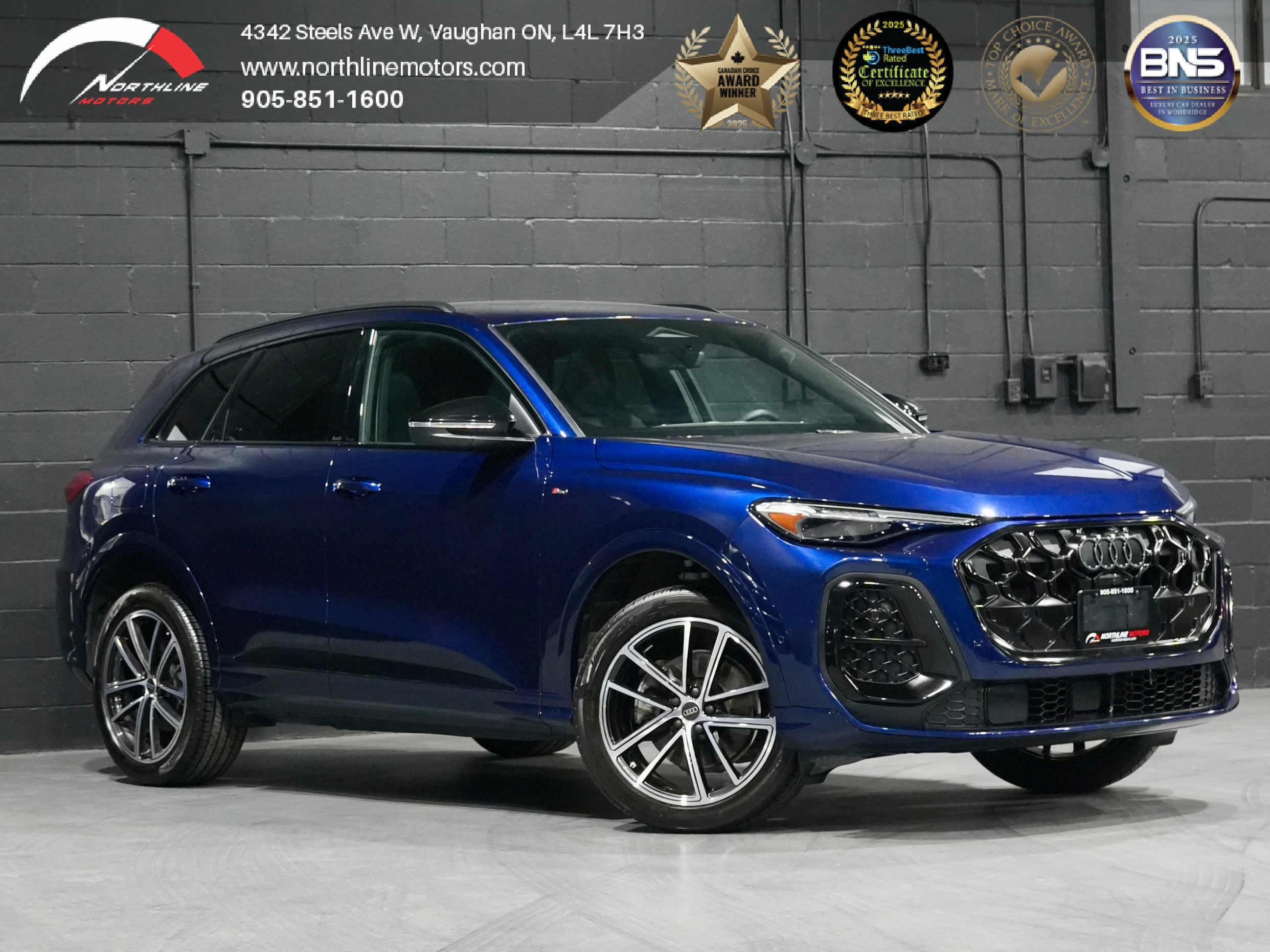 Blue 2025 Audi Q5 quattro Progressiv 45 TFSI SUV / Crossover 7-Speed Automatic