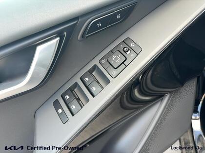 used 2025 Kia Niro car, priced at $38,999