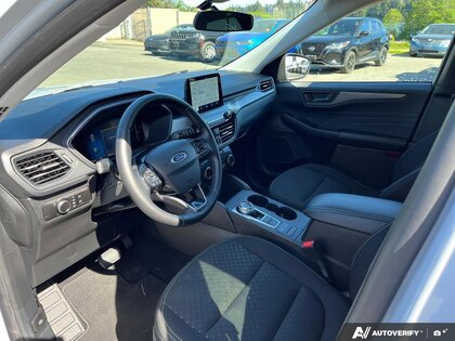 used 2025 Ford Escape car, priced at $27,999