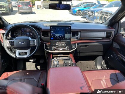 used 2024 Ford Expedition car, priced at $59,999