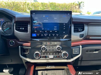 used 2024 Ford Expedition car, priced at $59,999