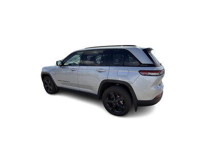 used 2024 Jeep Grand Cherokee car, priced at $47,999