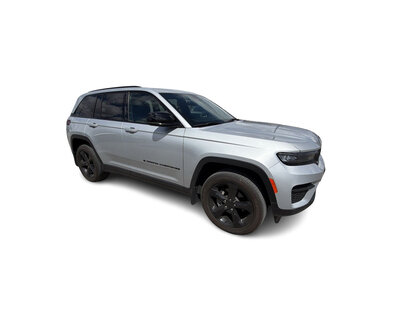 used 2024 Jeep Grand Cherokee car, priced at $47,999