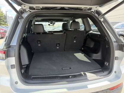 used 2024 Jeep Grand Cherokee car, priced at $47,999