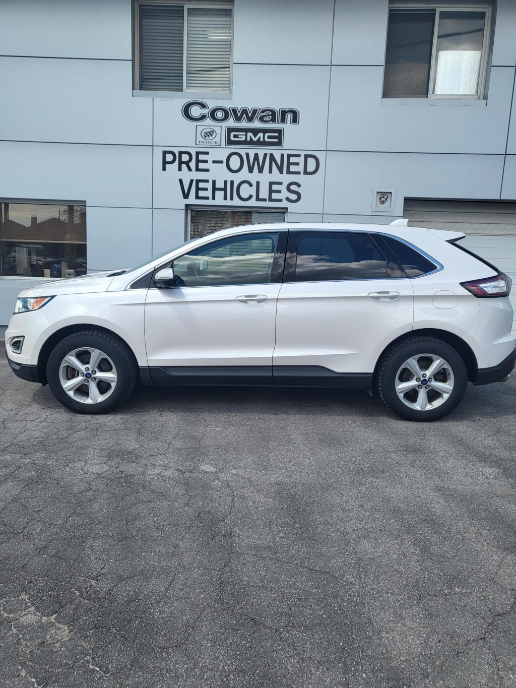 2018 Ford Edge