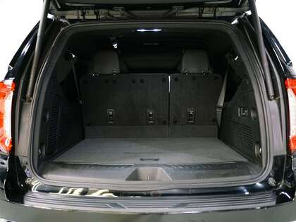 used 2023 GMC Yukon car, priced at $71,900