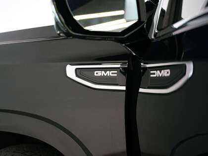 used 2023 GMC Yukon car, priced at $71,900