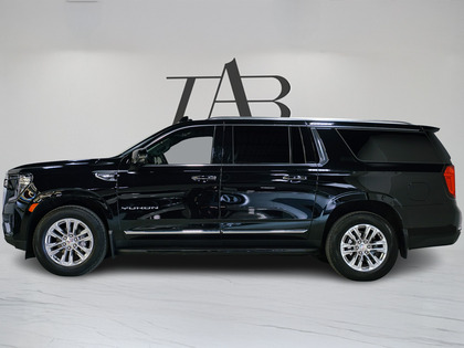 used 2023 GMC Yukon car, priced at $71,900