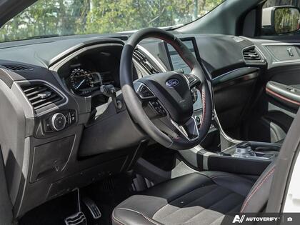 used 2024 Ford Edge car, priced at $33,900