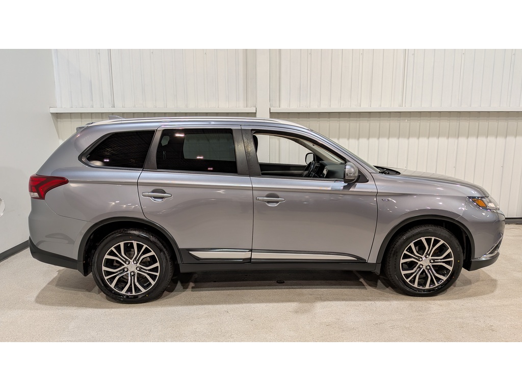 Mitsubishi Outlander 2017