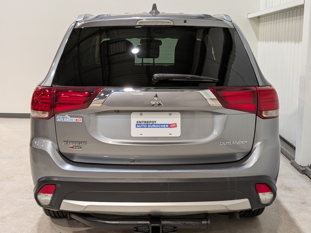 Mitsubishi Outlander 2017