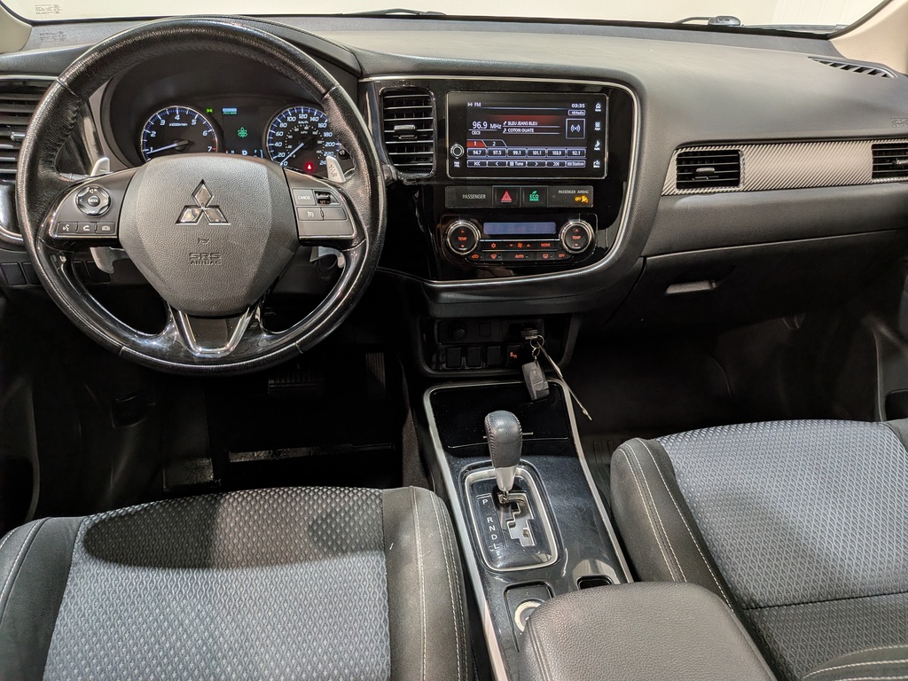 Mitsubishi Outlander 2017