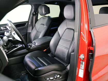 used 2021 Porsche Cayenne car