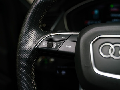 used 2021 Audi SQ5 car, priced at $35,900