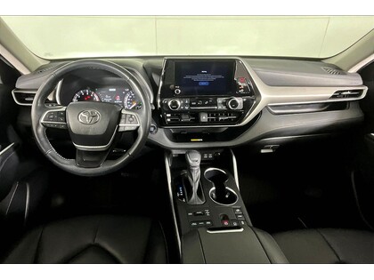 used 2023 Toyota Highlander car, priced at $45,798