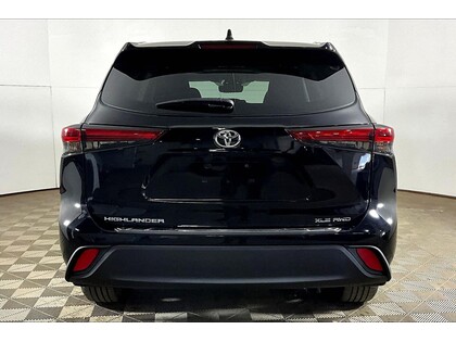 used 2023 Toyota Highlander car, priced at $45,798