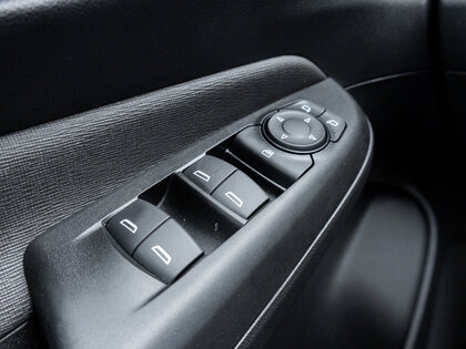 used 2025 Buick Envista car, priced at $25,995