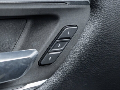 used 2021 Ram 1500 car, priced at $45,895