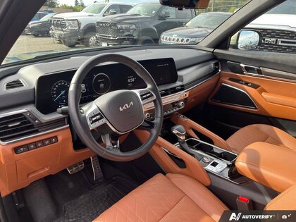 used 2025 Kia Telluride car, priced at $58,888